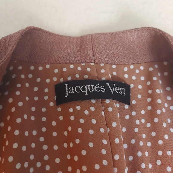 Adorable 3 piece skirt suit with scarf - Picture 6 of 10